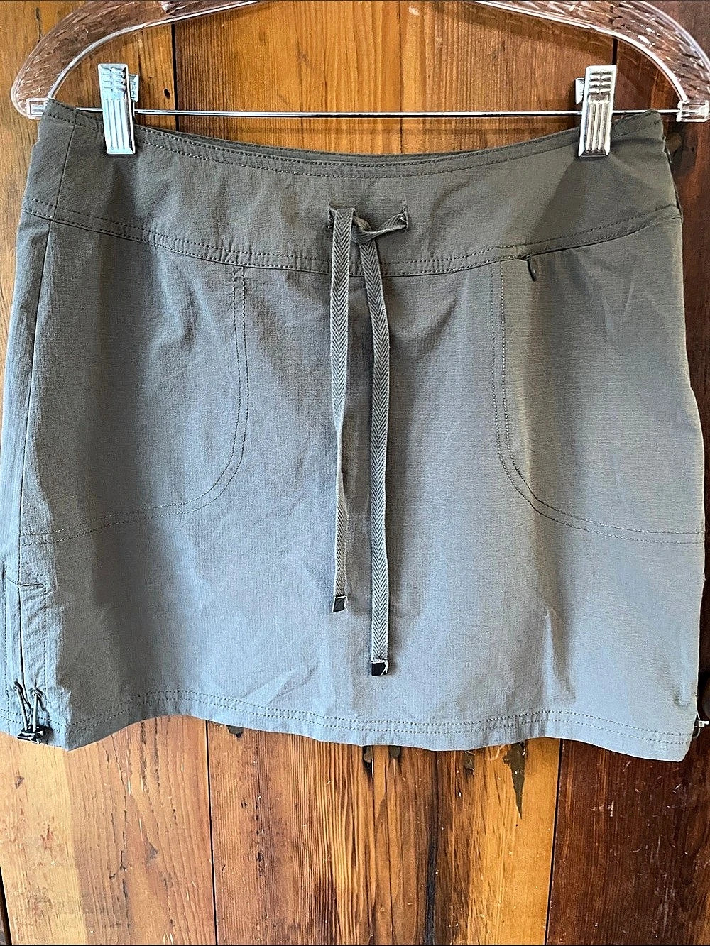Green tea Women Skorts in Green